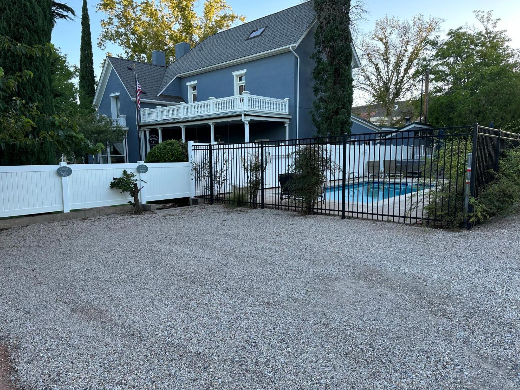 The Cottage At 241 North Σεντ Τζορτζ Εξωτερικό φωτογραφία